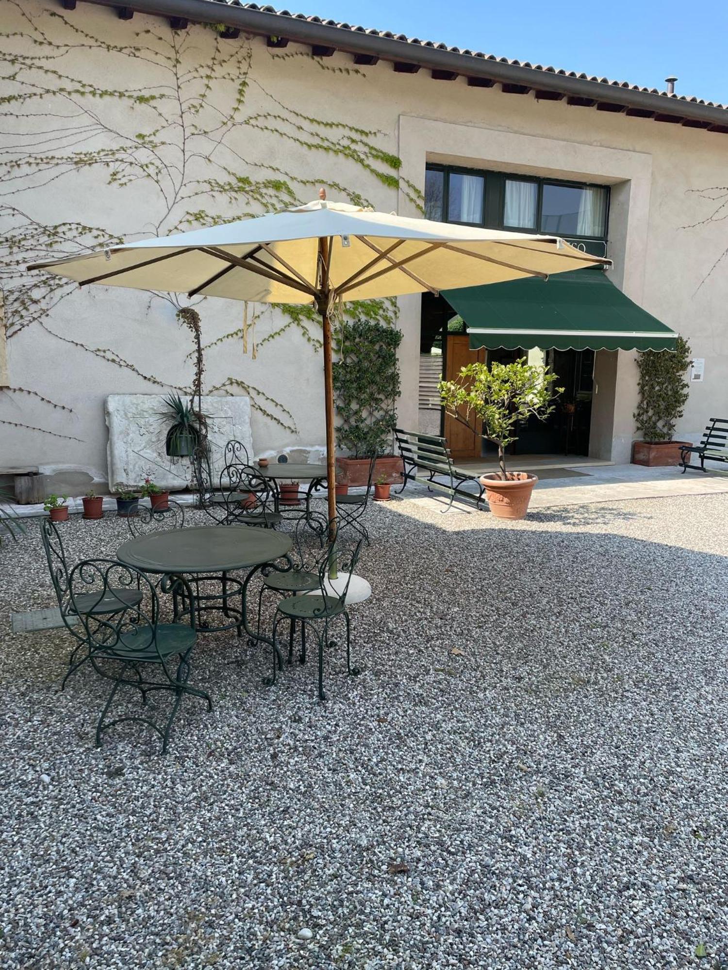 Relais Corte Paradiso Peschiera del Garda Exterior foto